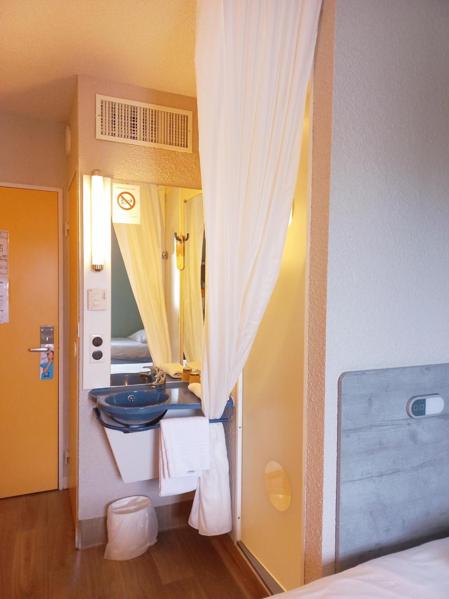 Ibis Budget Saint-brieuc 2*
